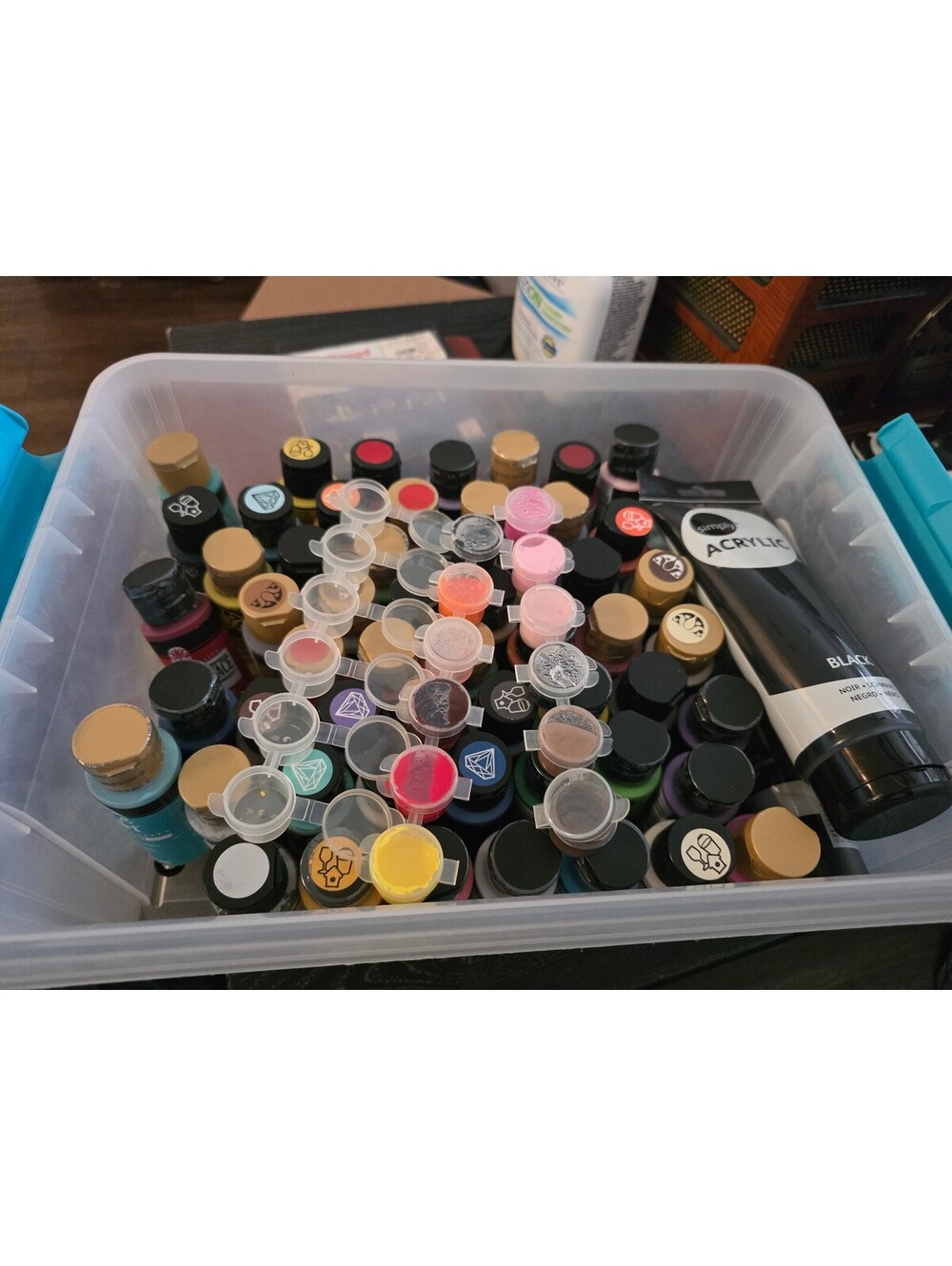 Assorted Acrylic Paint Bottles Set for Art and Craft